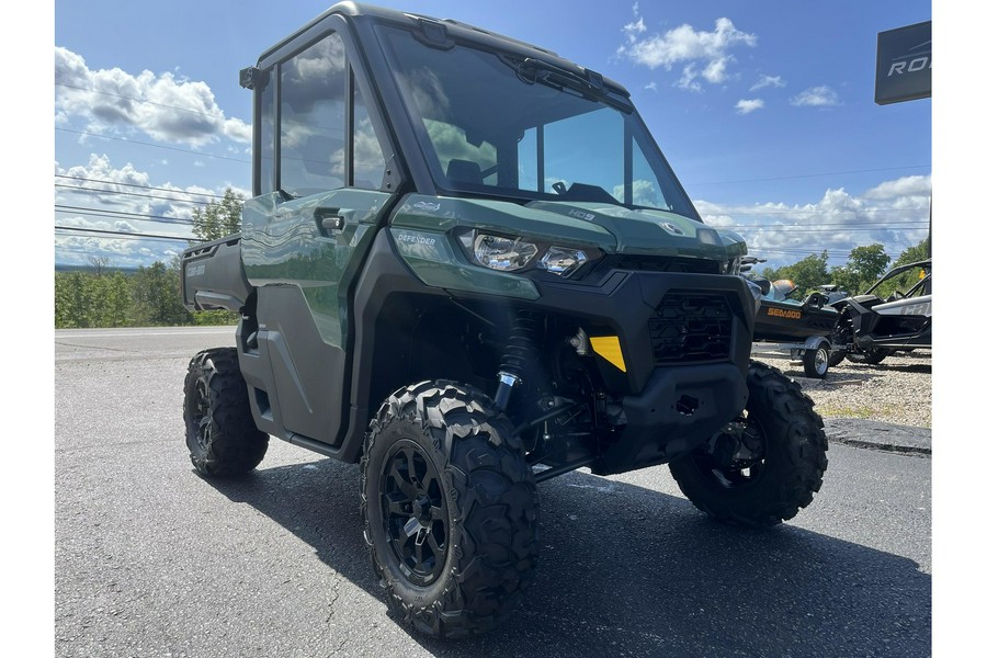 2025 Can-Am Defender DPS CAB HD9