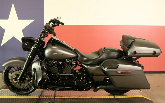 2017 Harley-Davidson Touring Road King Special