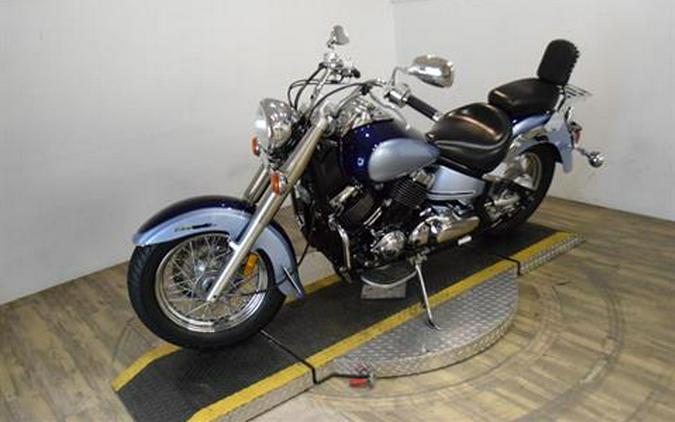 2004 Yamaha V Star® Classic