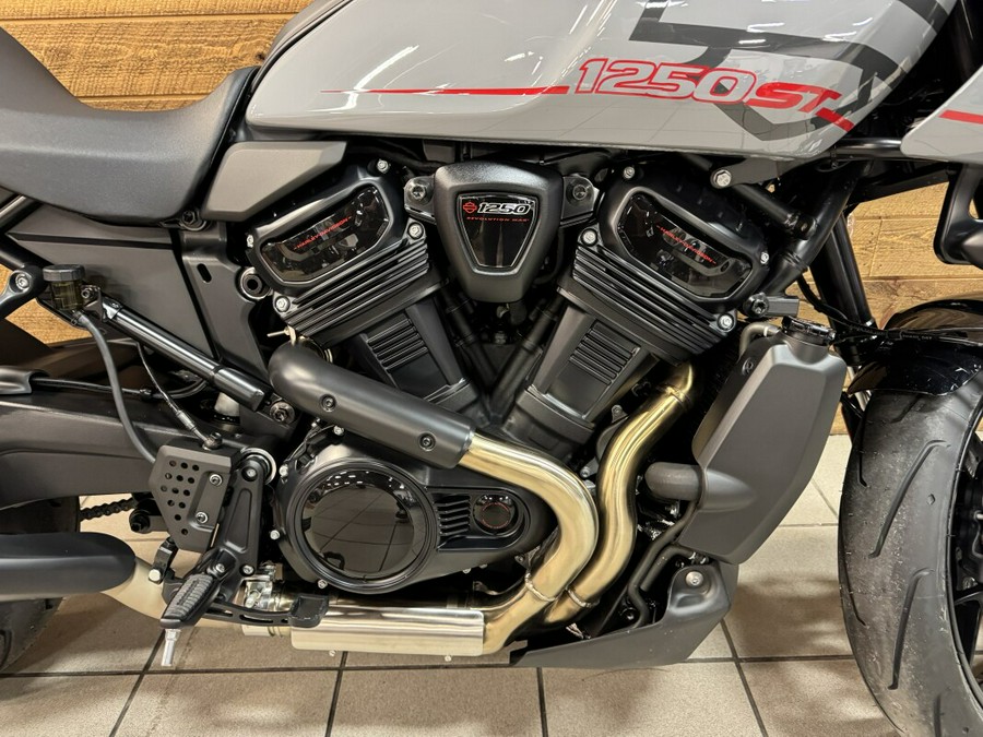 2026 Harley-Davidson® Pan America® 1250 ST Dark Billiard Gray Black Trim RA1250ST