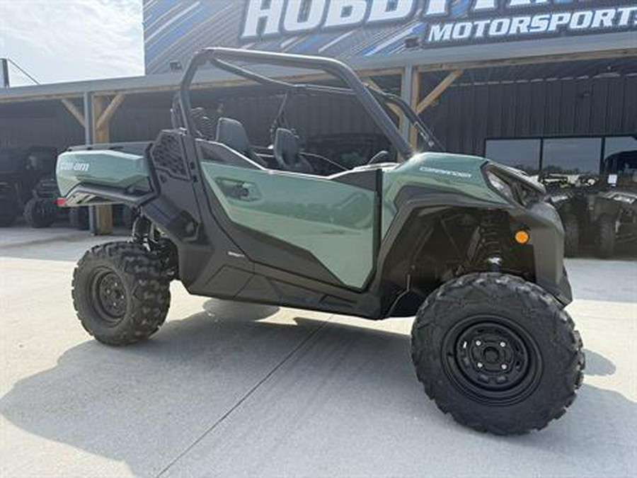 2026 Can-Am Commander DPS 700