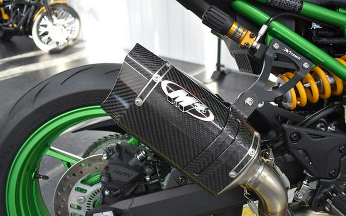 2025 Kawasaki Z900 SE ABS