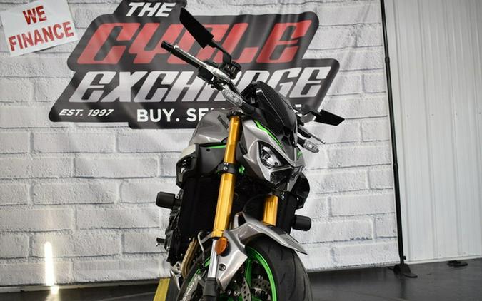 2025 Kawasaki Z900 SE ABS