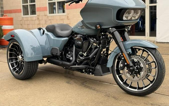 2023 Harley-Davidson Road Glide 3 Trike First Look [5 Fast Facts]