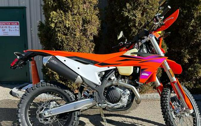 2024 KTM 500 EXC-F Six Days First Look [Fast Facts]