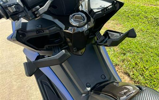 2022 Kymco AK 550i ABS