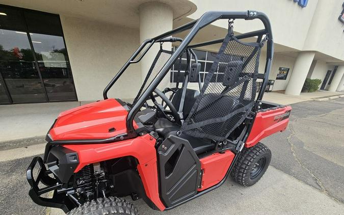 2025 Honda Pioneer 520 Base