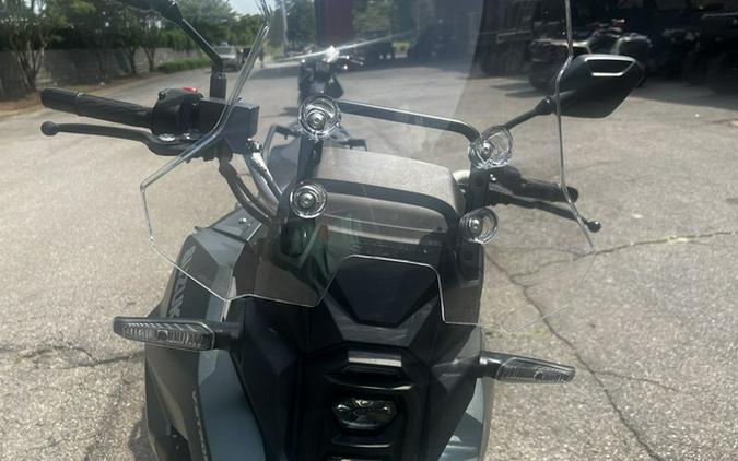 2024 Suzuki V-Strom 800