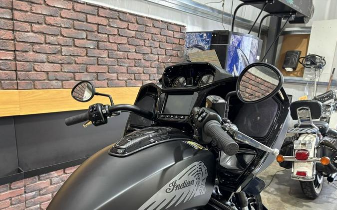 2025 Indian Motorcycle® Challenger® Dark Horse® w/PowerBand Audio Black Smoke