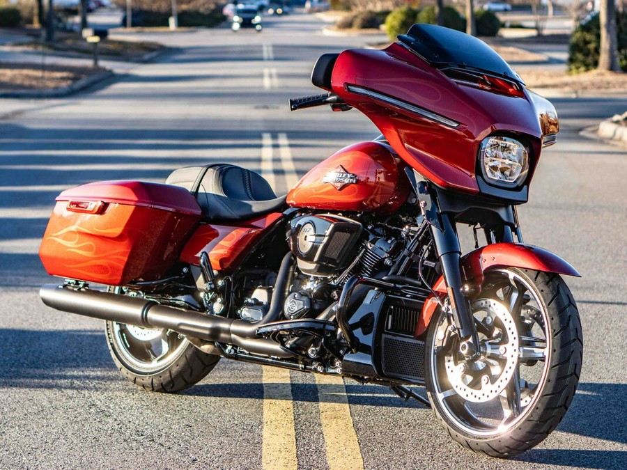 FLHX 2025 Street Glide™
