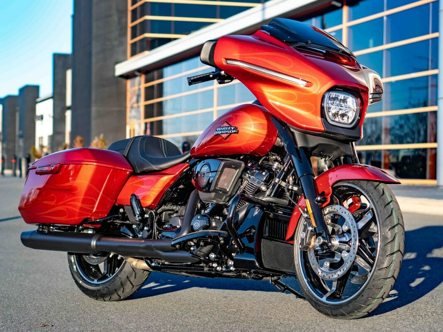 FLHX 2025 Street Glide™