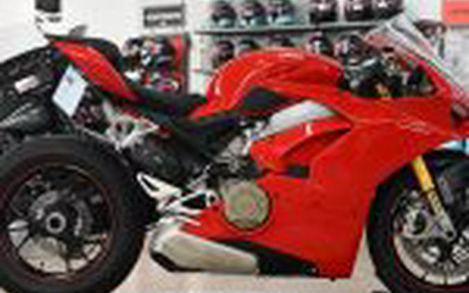 2018 Ducati Panigale V4 S
