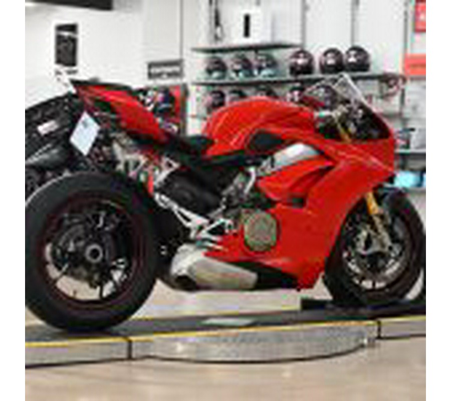 2018 Ducati Panigale V4 S