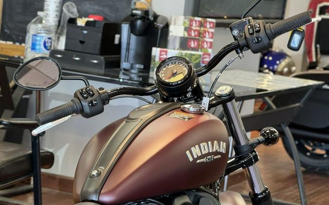 2024 Indian Motorcycle® Chief ABS Maroon Metallic Smoke