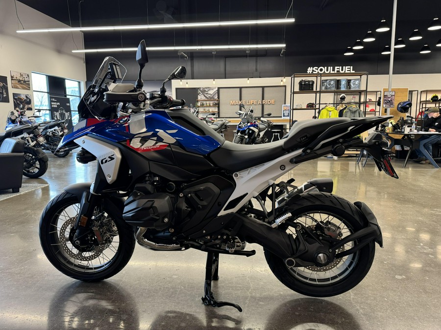 2025 BMW R 1300 GS - TROPHY - RACING BLUE METALLIC