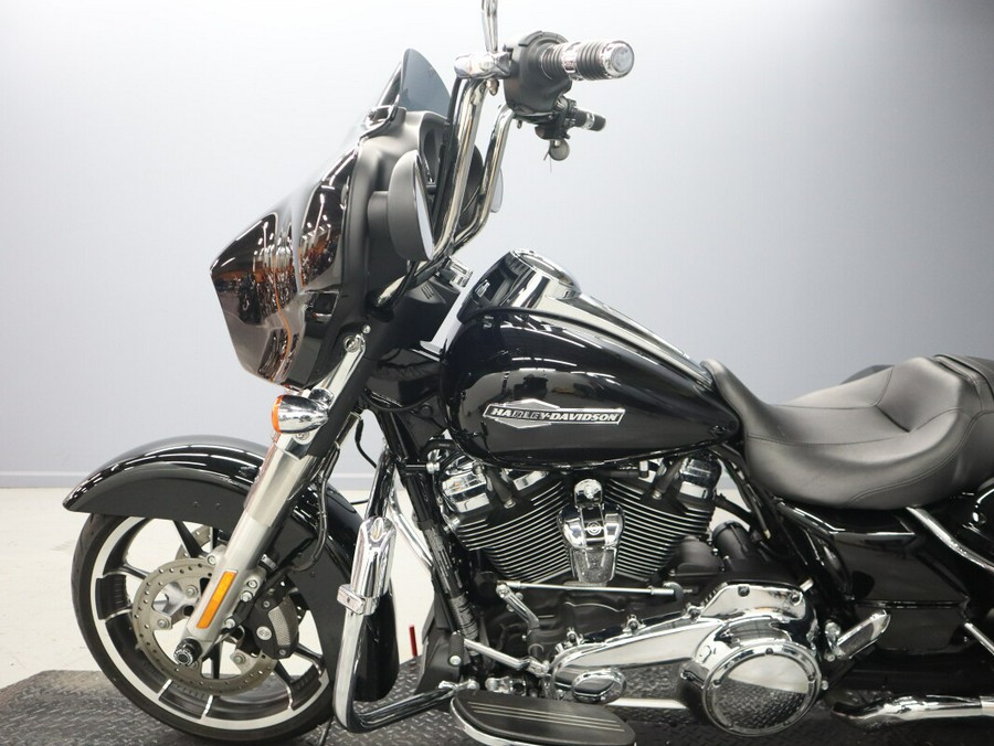 2023 Harley-Davidson Street Glide