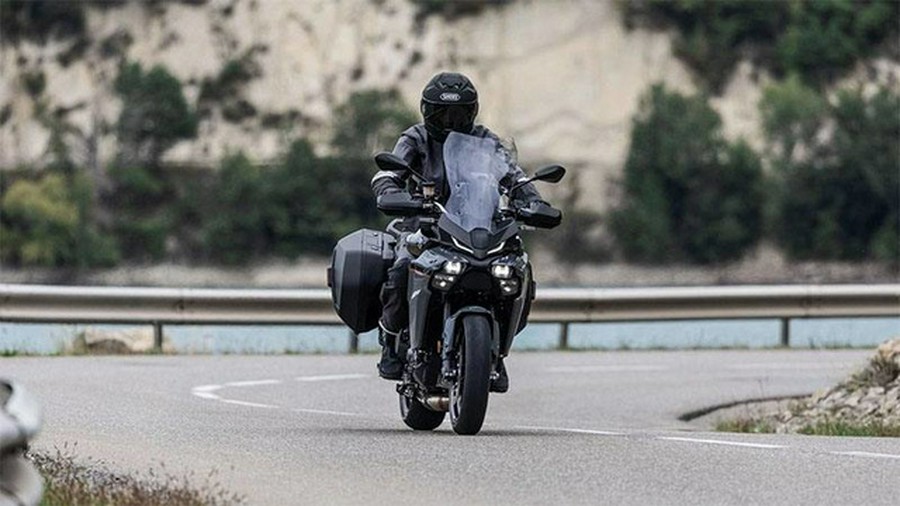 2025 Yamaha Tracer 9