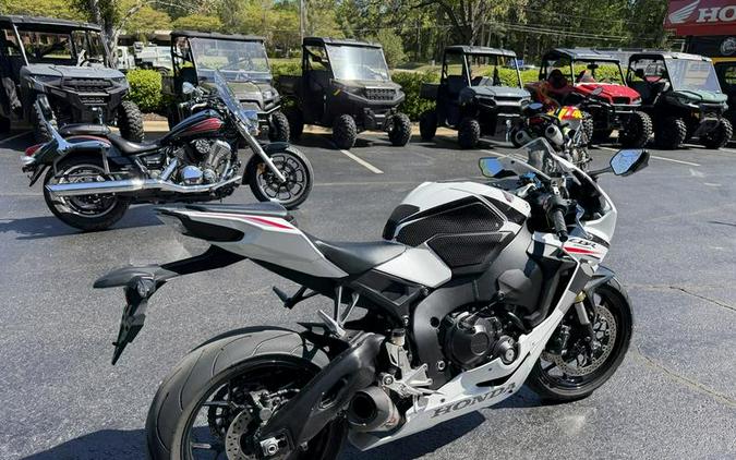 2025 Honda® CBR1000RR