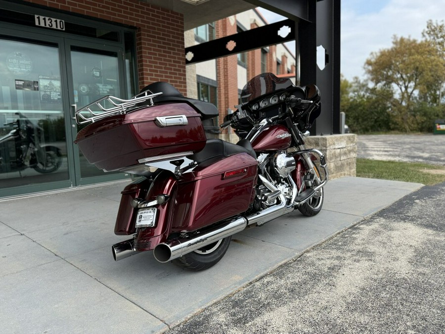 2014 Harley-Davidson Street Glide Special