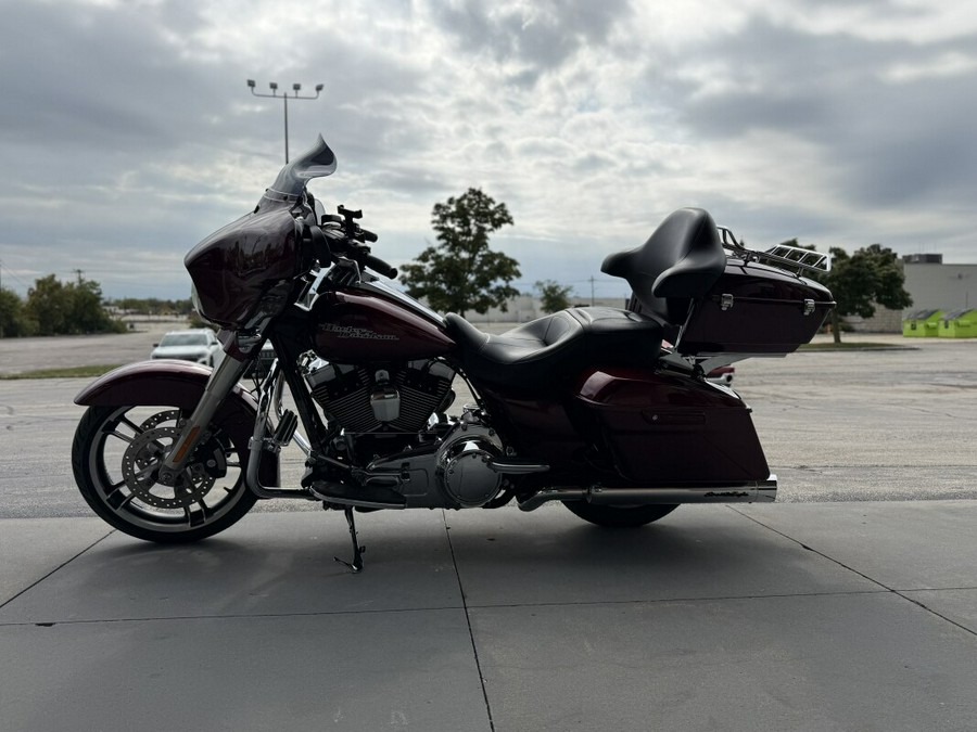 2014 Harley-Davidson Street Glide Special