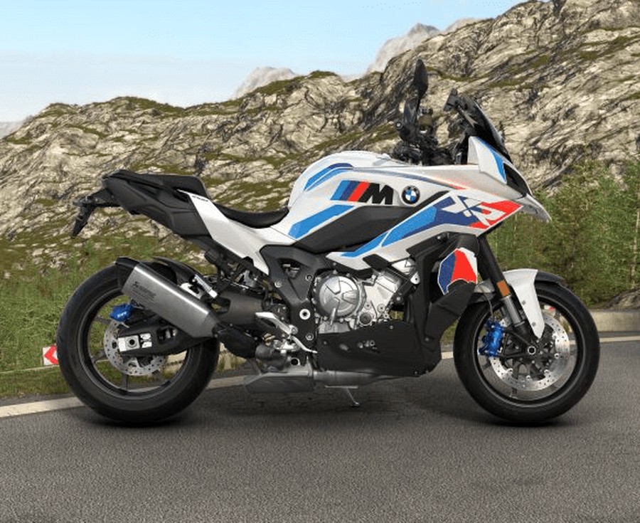 2026 BMW M 1000 XR