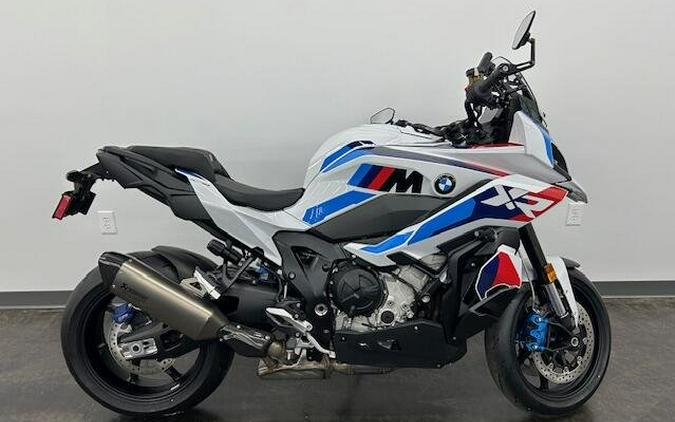 2026 BMW M 1000 XR