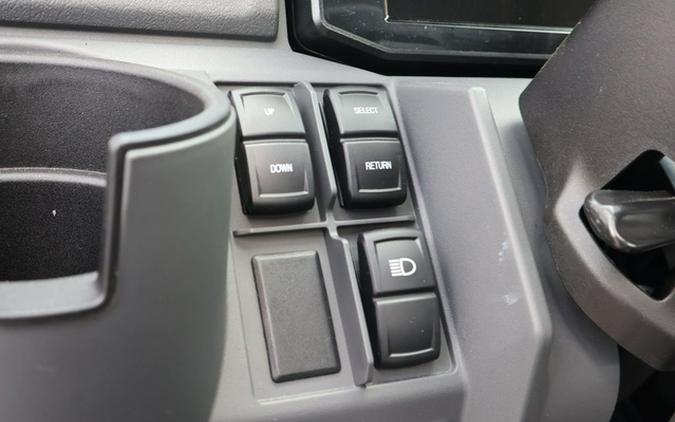 2025 Kawasaki RIDGE Crew HVAC