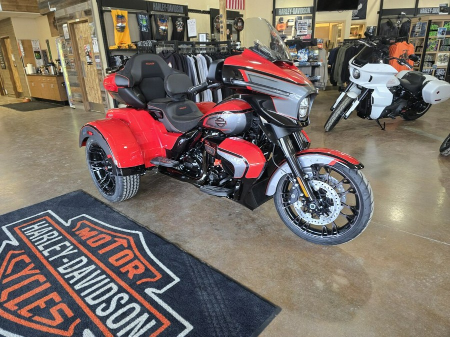 2026 Harley-Davidson® CVO Street Glide 3 Limited
