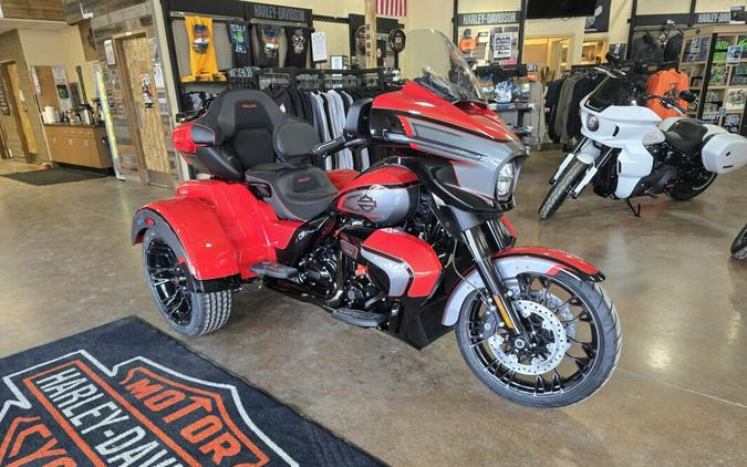 2026 Harley-Davidson® CVO Street Glide 3 Limited