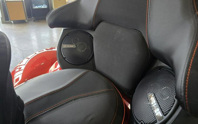 2026 Harley-Davidson® CVO Street Glide 3 Limited