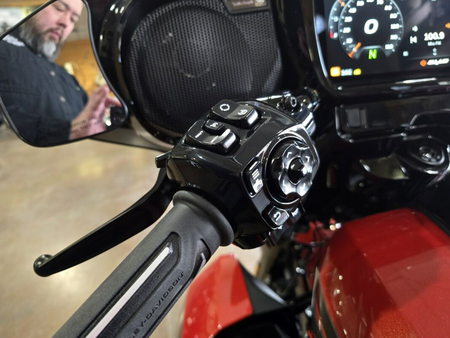 2026 Harley-Davidson® CVO Street Glide 3 Limited