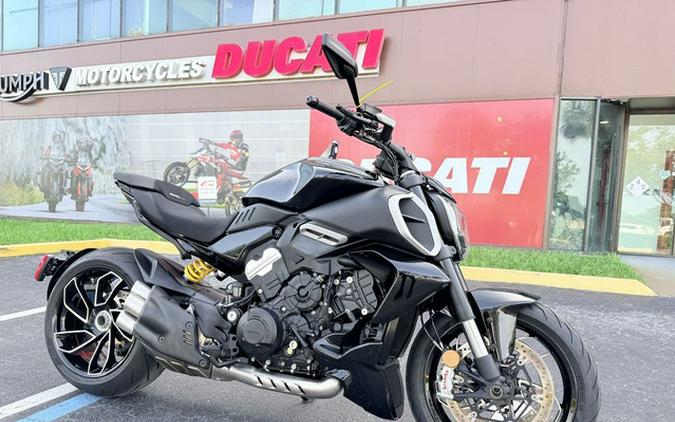 2024 Ducati Diavel V4 Black