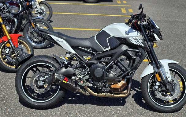 2017 Yamaha FZ09