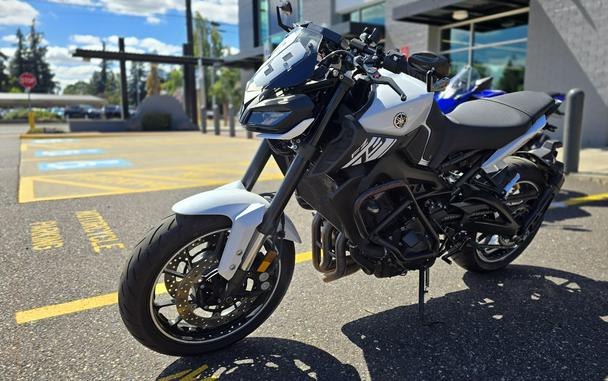 2017 Yamaha FZ09