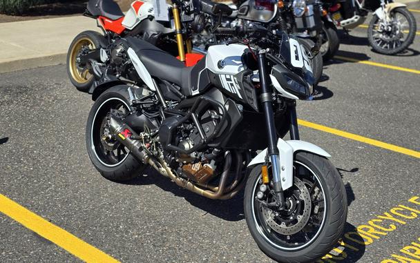 2017 Yamaha FZ09