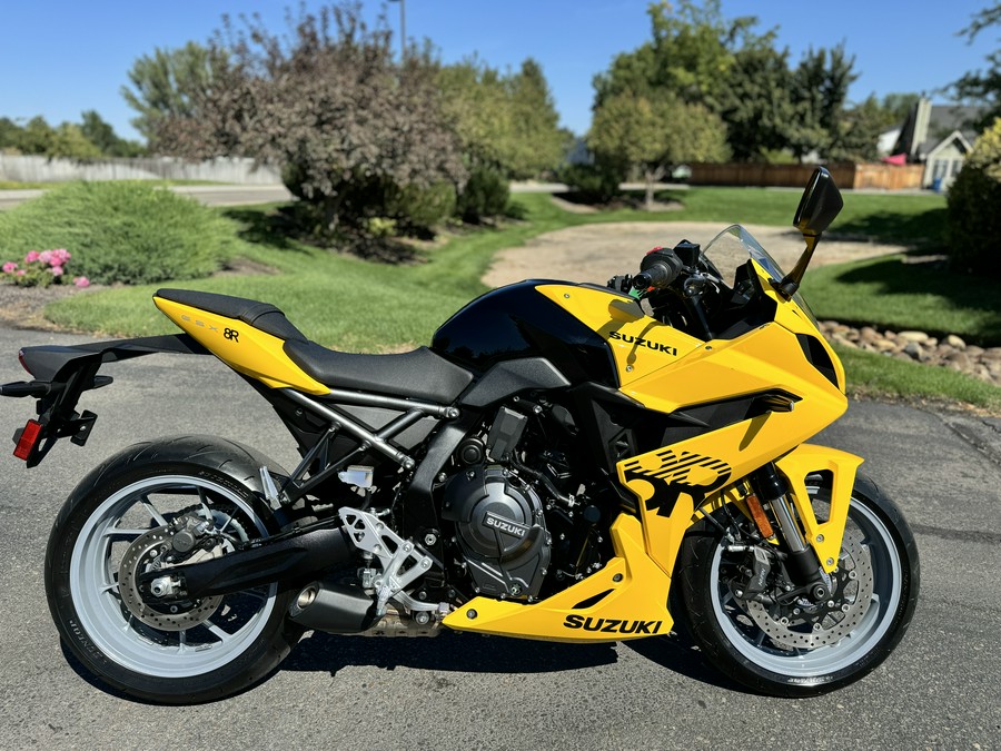 2024 Suzuki Suzuki GSX-S 8R