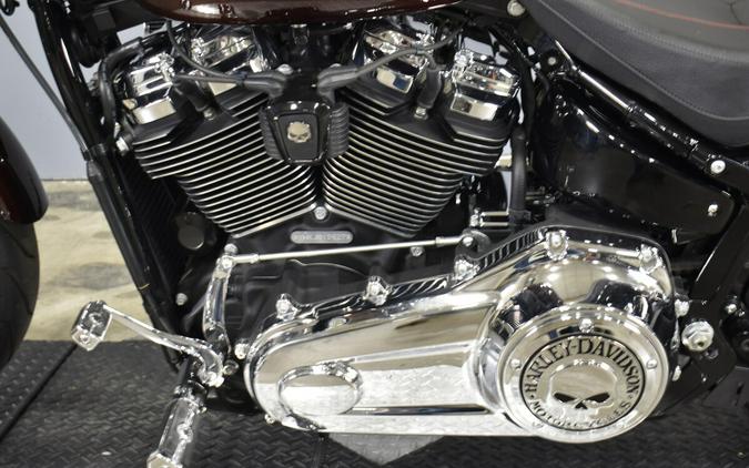 2018 Harley-Davidson Breakout 114 Twisted Cherry