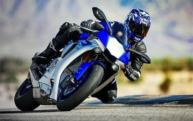 2015 Yamaha YZF-R1