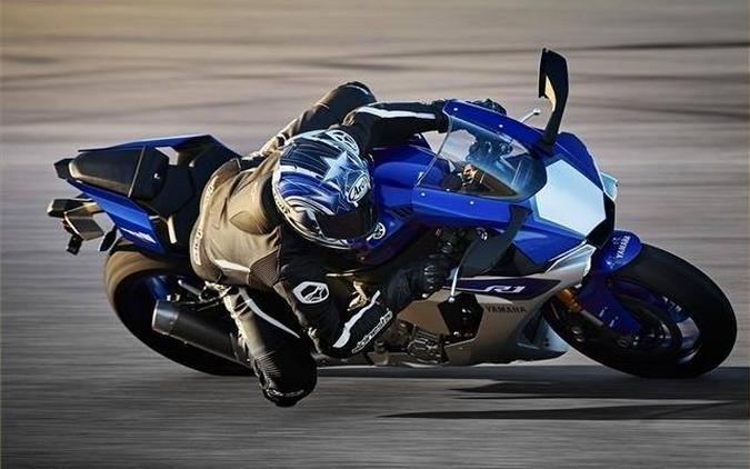 2015 Yamaha YZF-R1