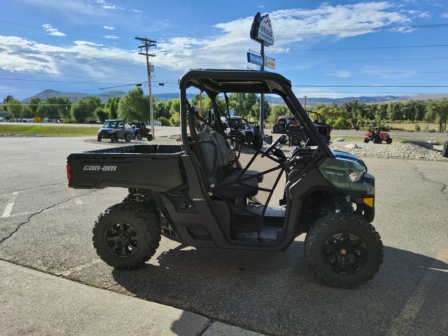 2026 Can-Am Defender DPS HD7 Compass Green - BU4225