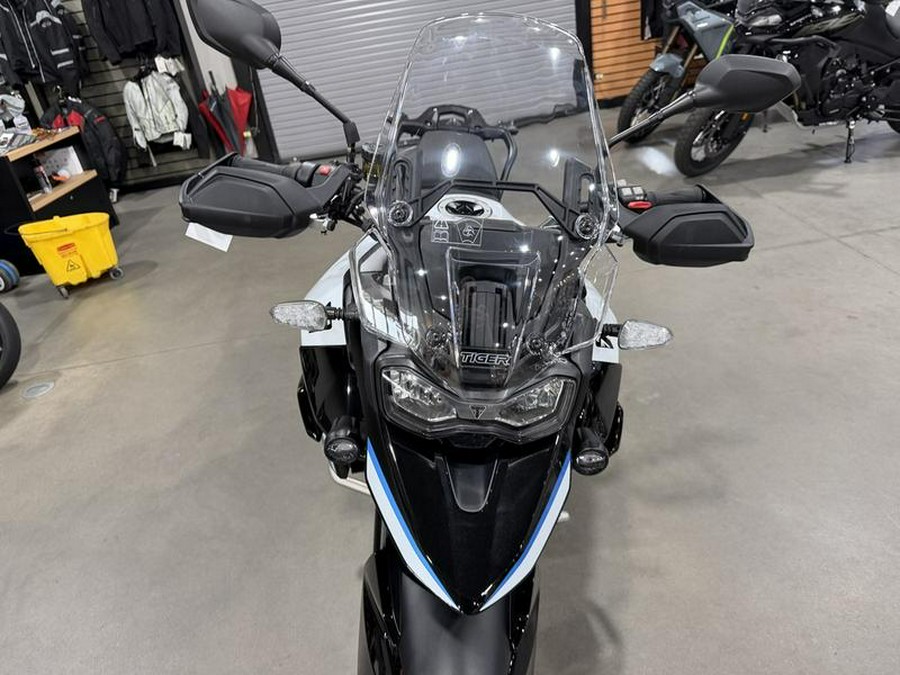 2026 Triumph Tiger 900 Alpine Edition