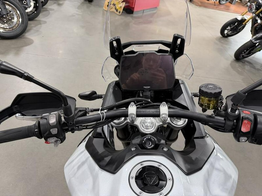 2026 Triumph Tiger 900 Alpine Edition