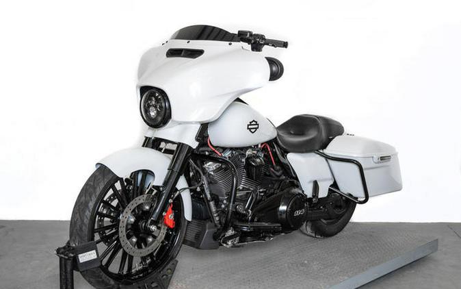 2020 Harley-Davidson® FLHXS - Street Glide® Special