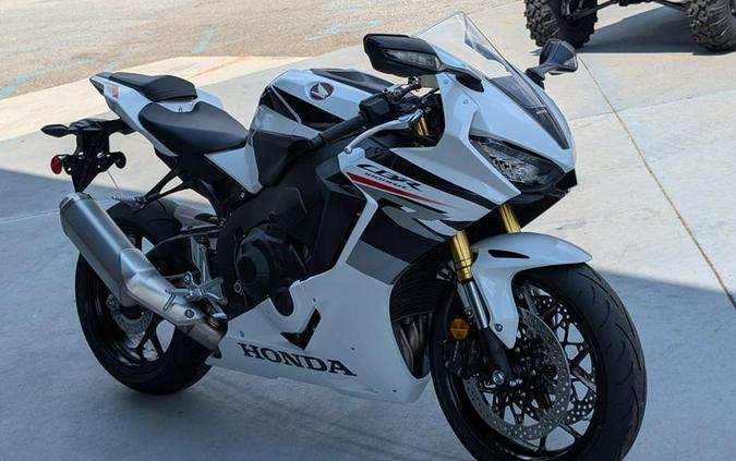 2026 Honda® CBR1000RR