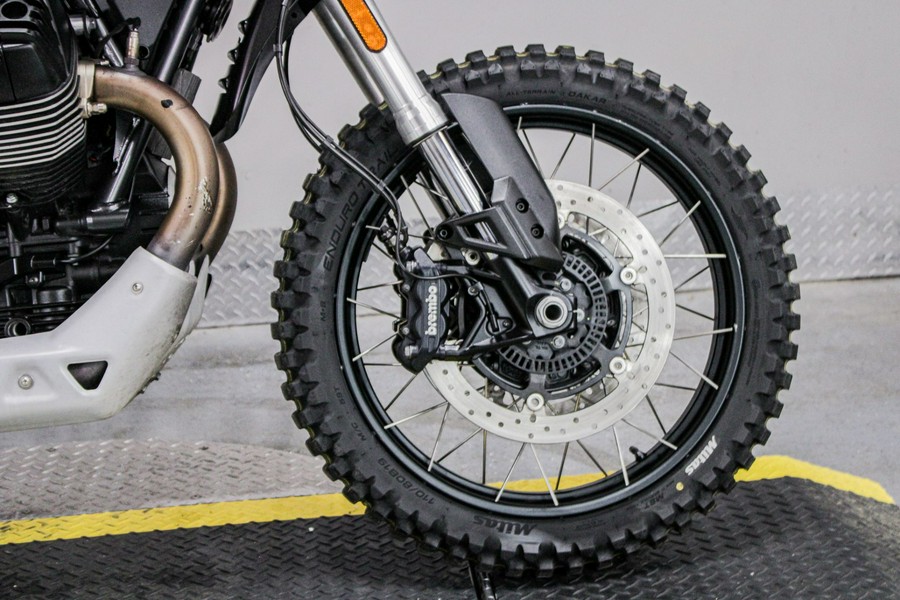 2021 Moto Guzzi V85 TT Centenario E5