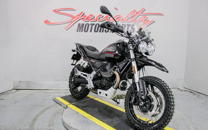 2021 Moto Guzzi V85 TT Centenario E5
