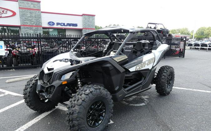 2024 Can-Am® Maverick X3 DS Turbo Catalyst Gray