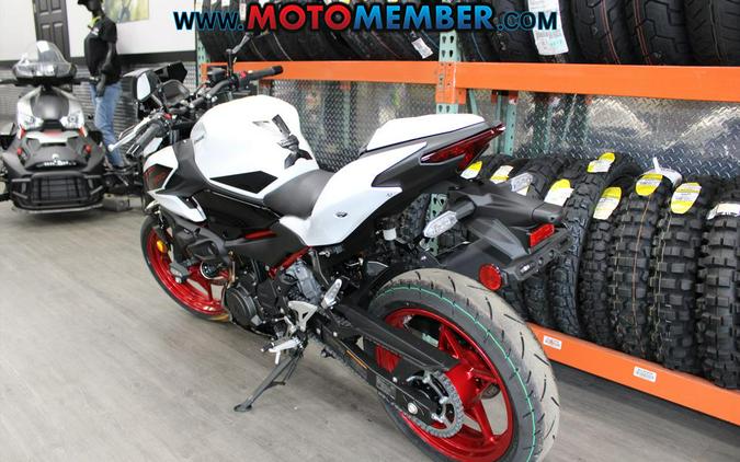 2026 Kawasaki Z500 SE ABS