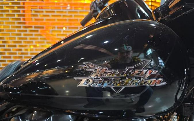 2025 Harley-Davidson® FLTRT - Road Glide® 3