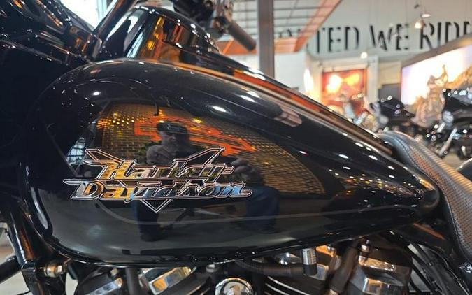 2025 Harley-Davidson® FLTRT - Road Glide® 3